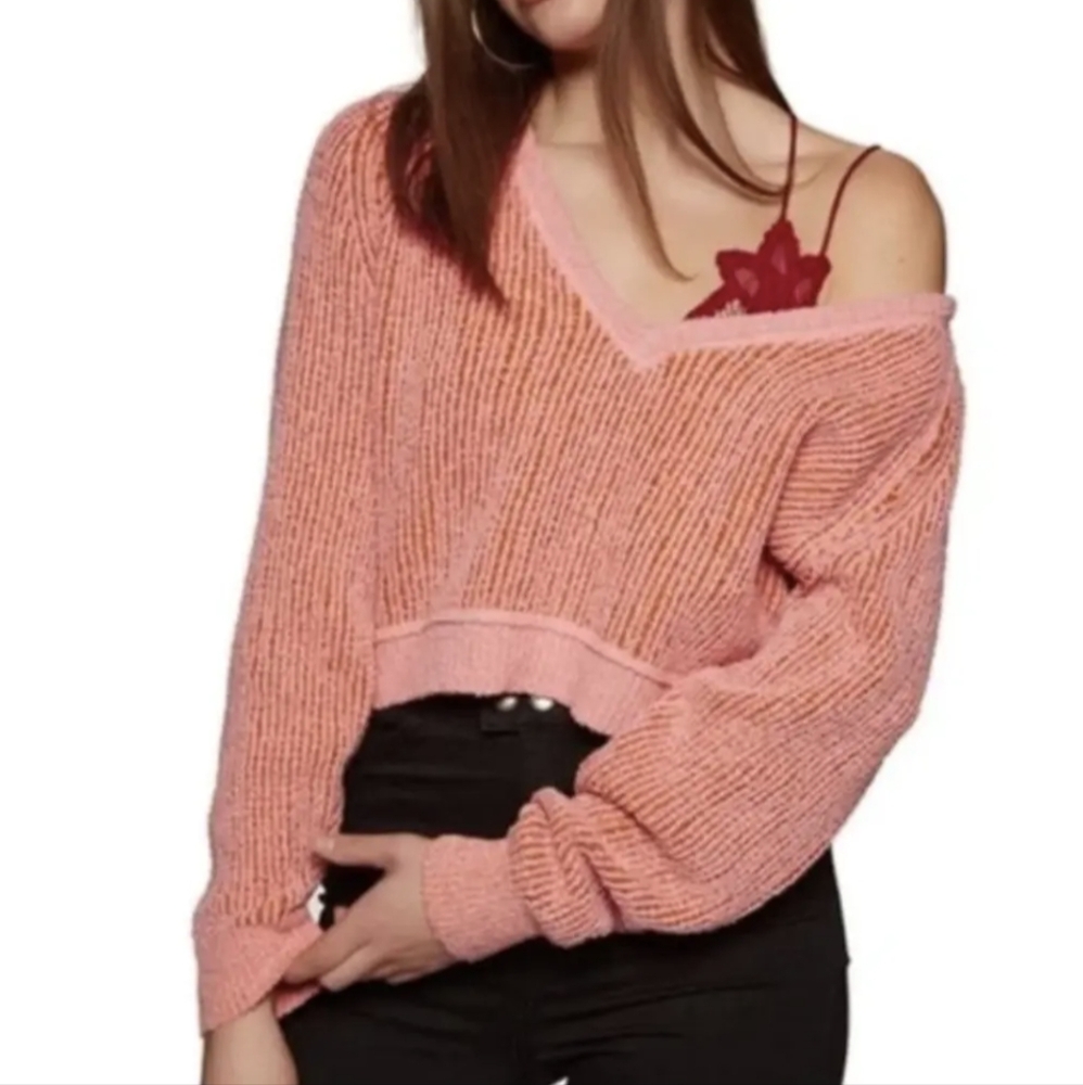 Free People High Low V-Neck Cropped Pink and Orange Sweater Sz Medium